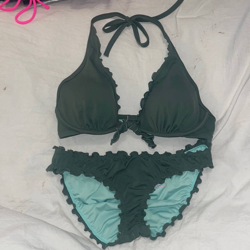 Green Victoria Secret swimsuit. Bottoms size Small, Top 34D
